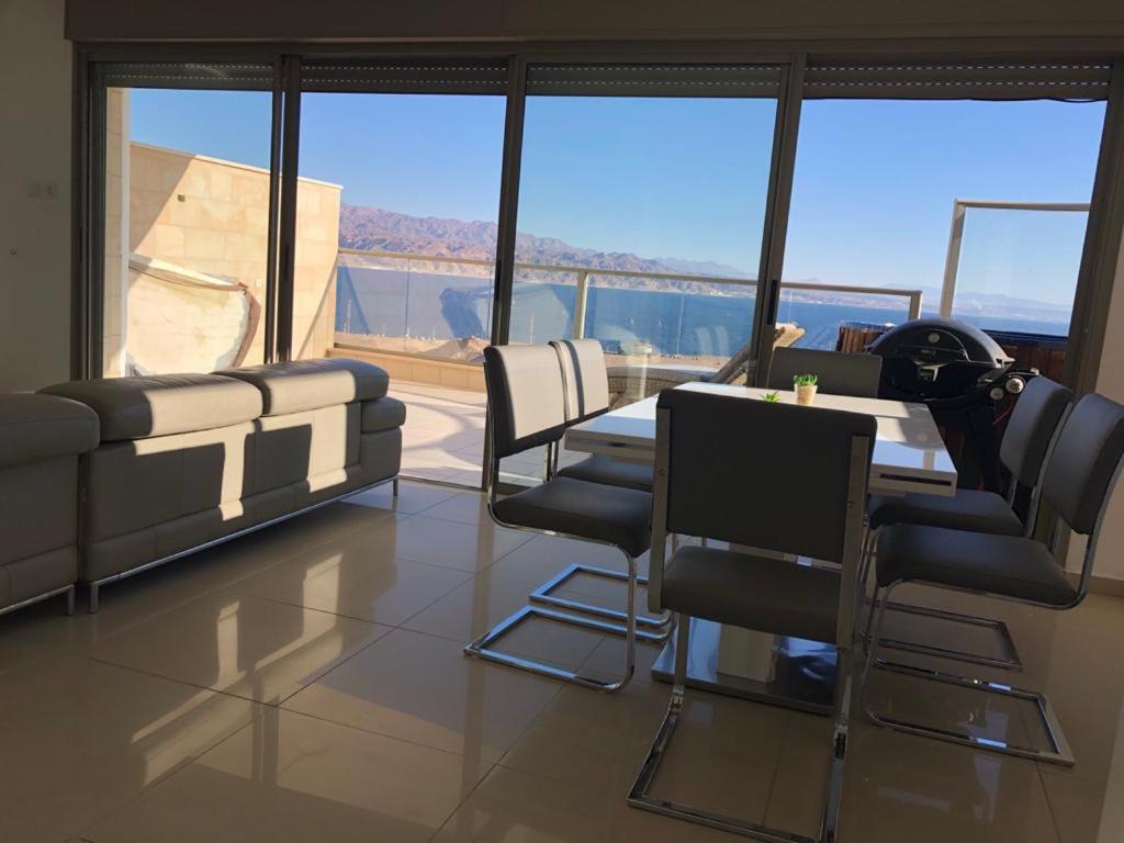 Luxury Exclusive Top Class Apartment On The Sea With Best Sea View And Jacuzzi רק למשפחות !!!! 엘라트 외부 사진